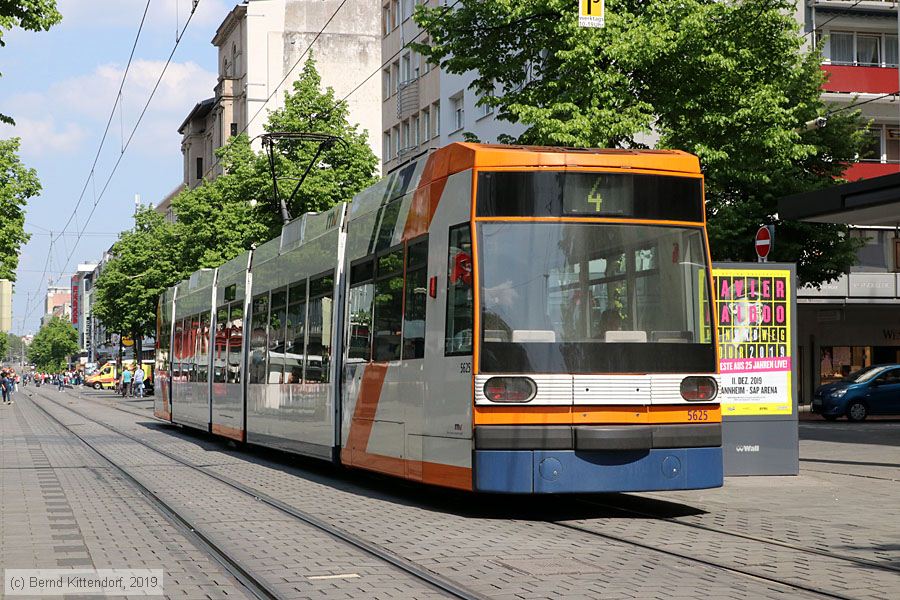 Straßenbahn Mannheim - 5625
/ Bild: rnv5625_bk1905010003.jpg