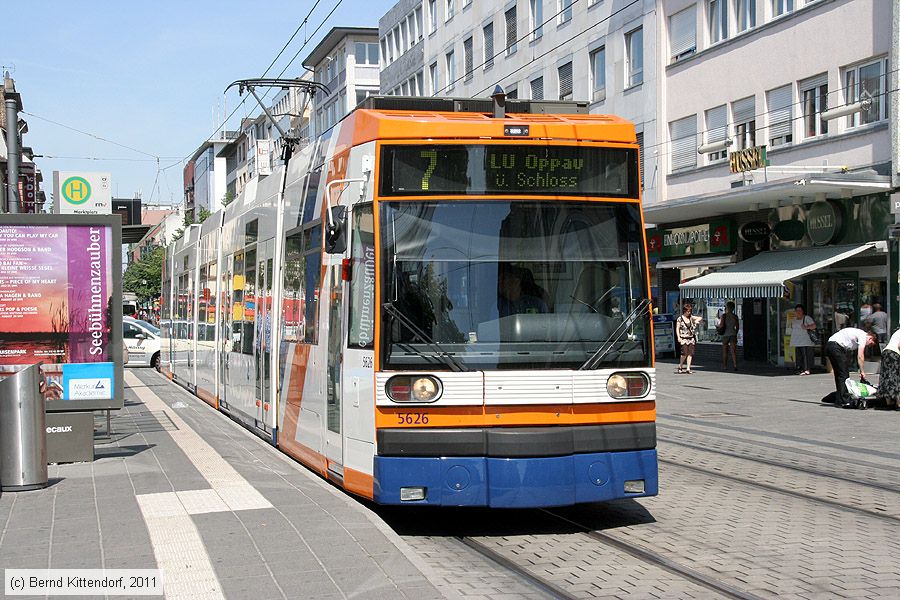 Straßenbahn Mannheim - 5626
/ Bild: rnv5626_bk1106280013.jpg