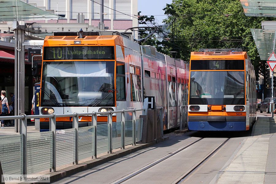 Straßenbahn Mannheim - 5627
/ Bild: rnv5627_bk2106100002.jpg