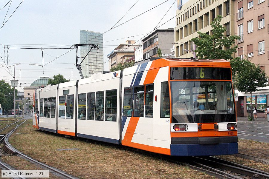 Straßenbahn Mannheim - 5628
/ Bild: rnv5628_bk1106040013.jpg