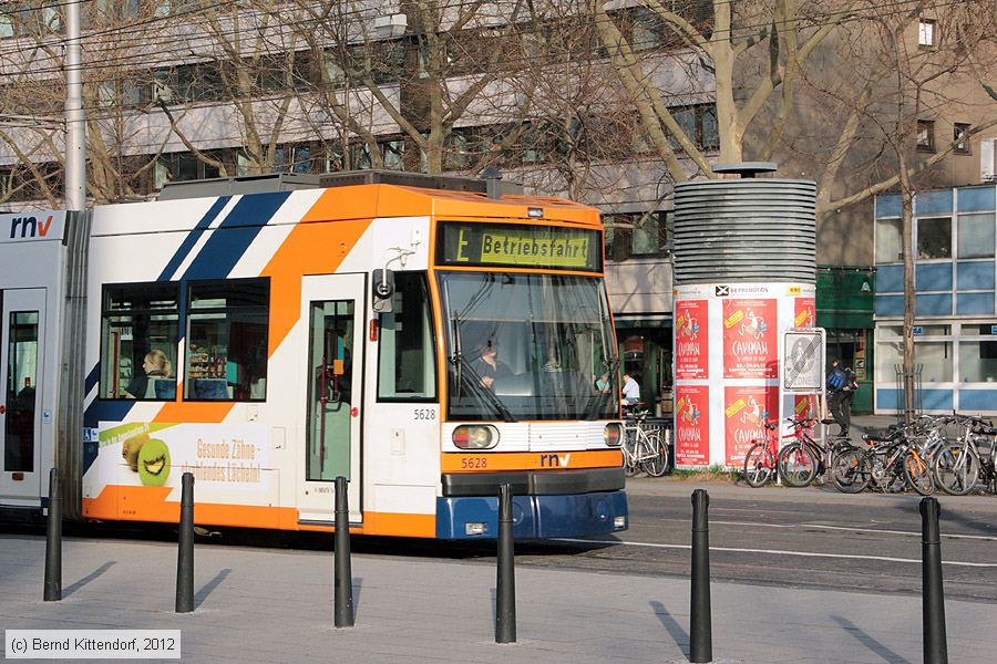 Straßenbahn Mannheim - 5628
/ Bild: rnv5628_bk1203270076.jpg