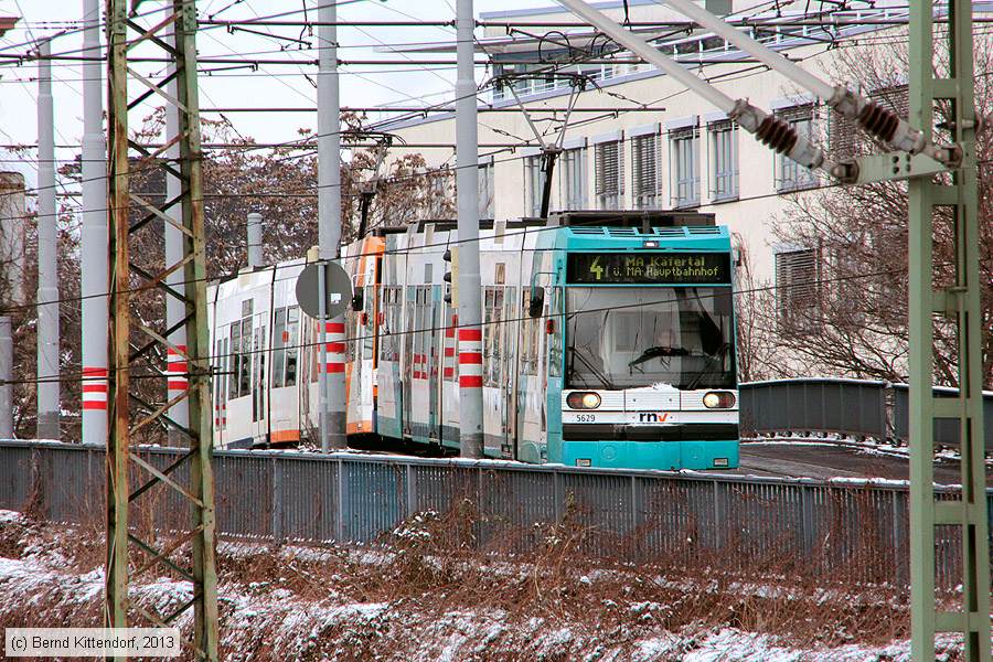 Straßenbahn Mannheim - 5629
/ Bild: rnv5629_bk1303130023.jpg