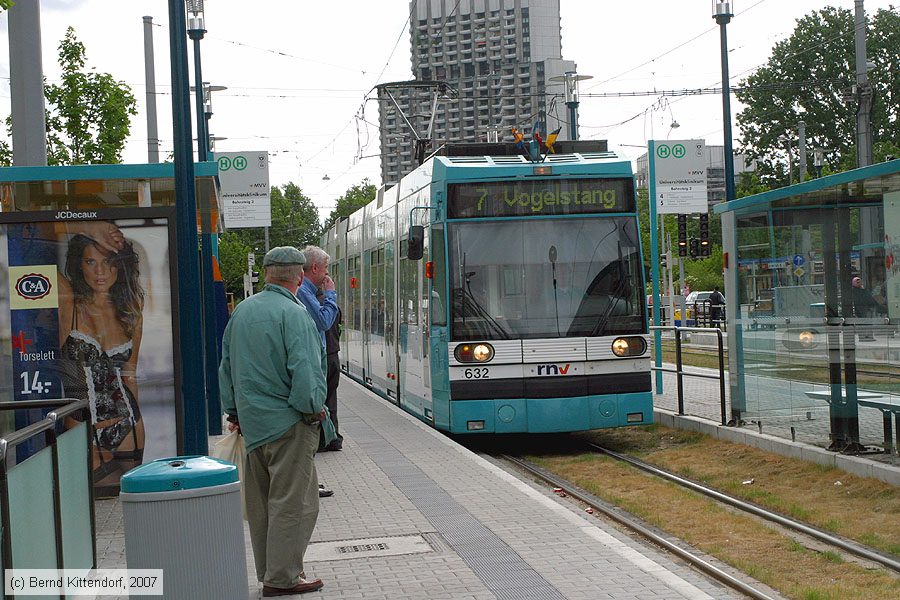 Straßenbahn Mannheim - 632
/ Bild: mvg632_bk0705080081.jpg