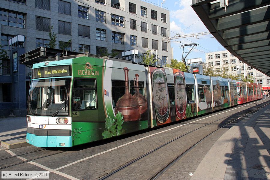 Straßenbahn Mannheim - 5632
/ Bild: rnv5632_bk1107110017.jpg