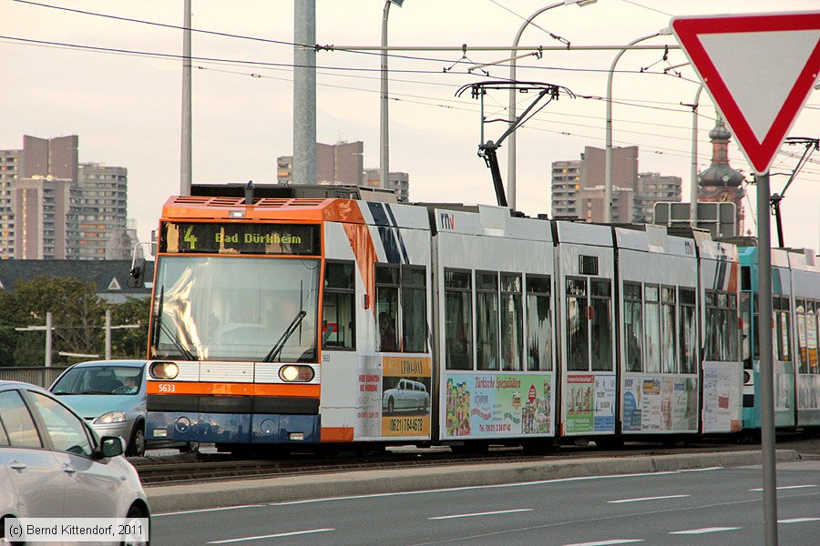 Straßenbahn Mannheim - 5633
/ Bild: rnv5633_bk1108300059.jpg Straßenbahn Mannheim - 5633
/ Bild: rnv5633_bk1108300059.jpg