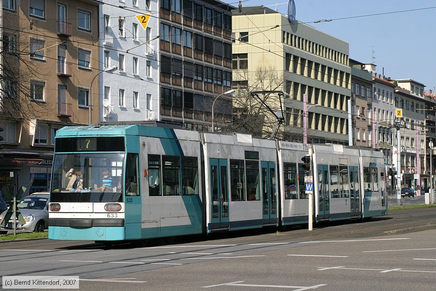 Straßenbahn Mannheim - 633
/ Bild: mvg633_bk0703110095.jpg