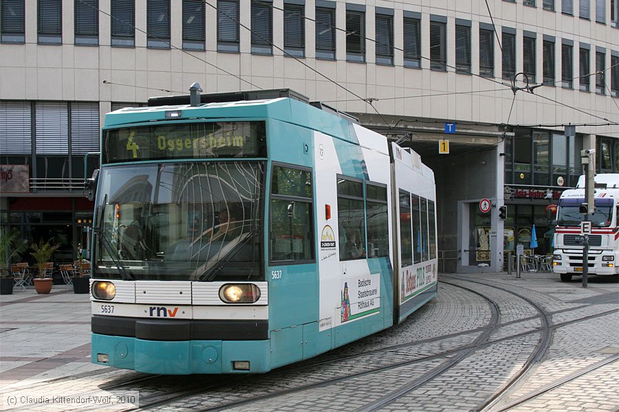 Straßenbahn Mannheim - 5637
/ Bild: rnv5637_cw1007020004.jpg
