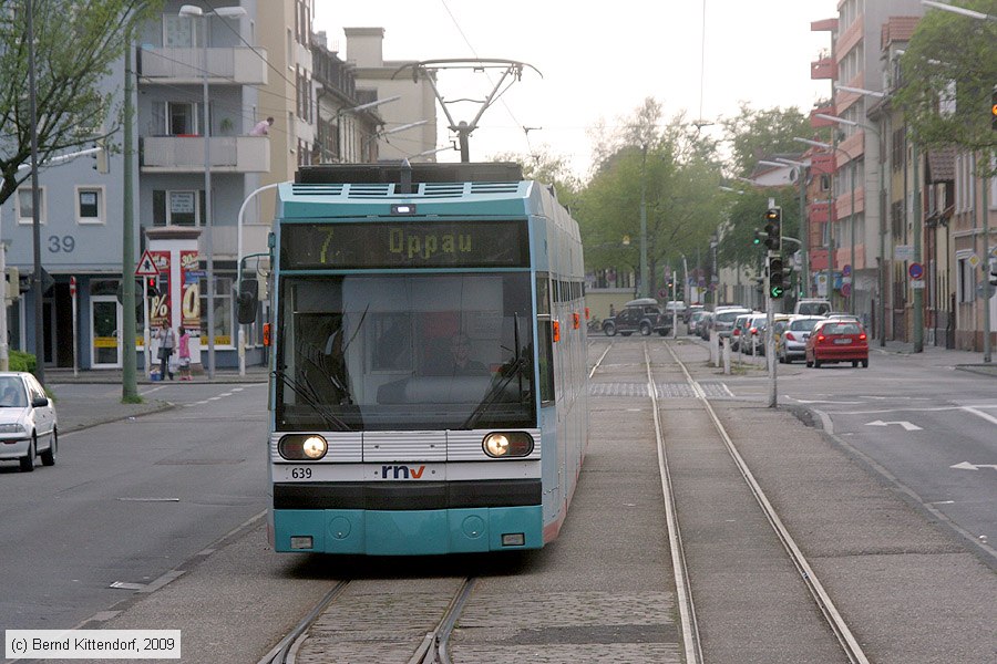 Straßenbahn Mannheim - 639
/ Bild: mvg639_bk0904140031.jpg