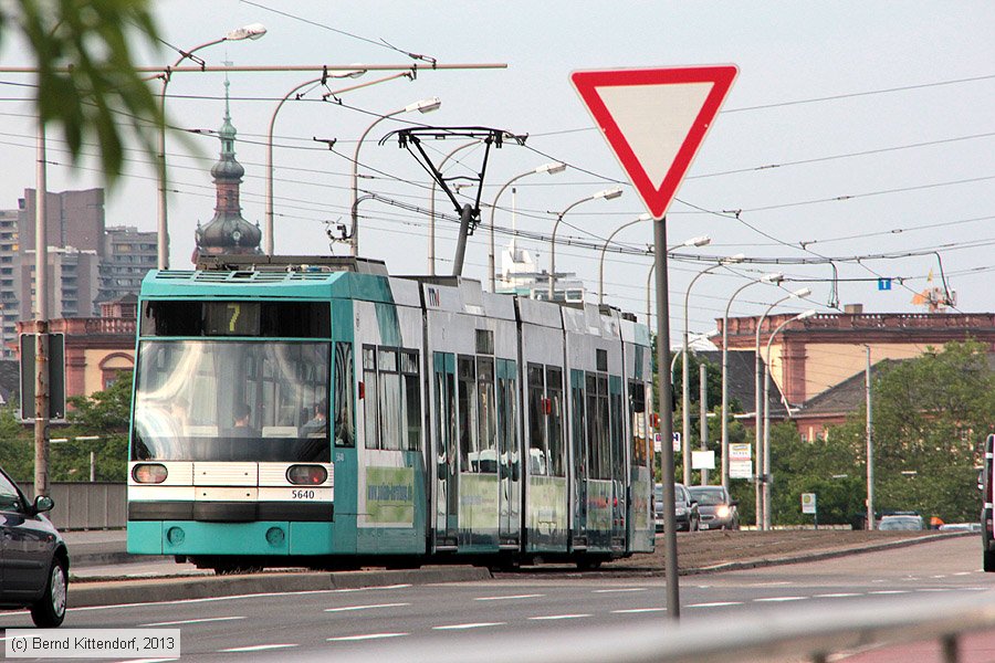 Straßenbahn Mannheim - 5640
/ Bild: rnv5640_bk1306120120.jpg
