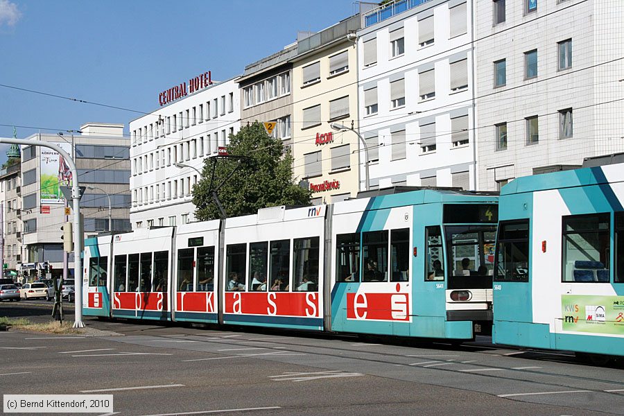 Straßenbahn Mannheim - 5641
/ Bild: rnv5641_bk1007130101.jpg