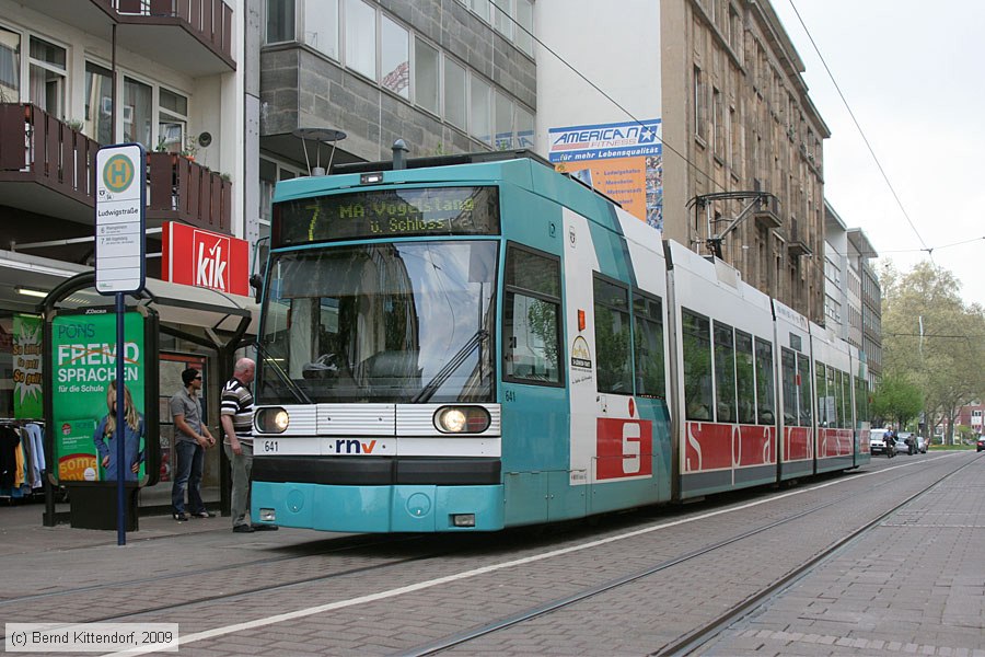 Straßenbahn Mannheim - 641
/ Bild: mvg641_bk0904140003.jpg