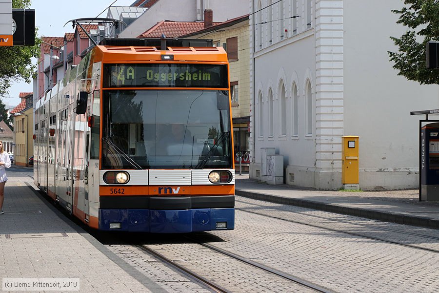 Straßenbahn Mannheim - 5642
/ Bild: rnv5642_bk1806090012.jpg
