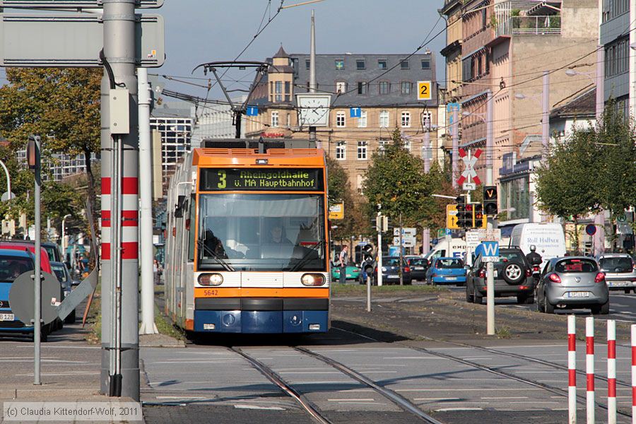 Straßenbahn Mannheim - 5642
/ Bild: rnv5642_cw1109270067.jpg