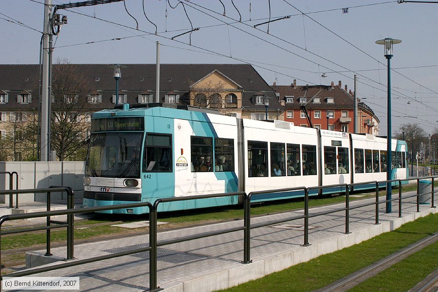 Straßenbahn Mannheim - 642
/ Bild: mvg642_bk0704010042.jpg