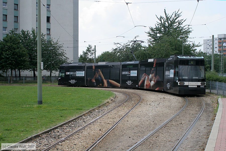 Straßenbahn Mannheim - 642
/ Bild: mvg642_cw0706120009.jpg