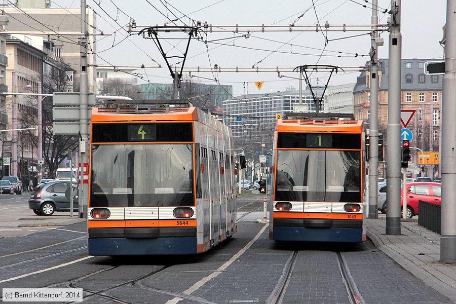 Straßenbahn Mannheim - 5644
/ Bild: rnv5644_bk1401250034.jpg