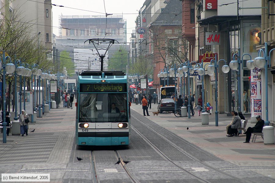Straßenbahn Mannheim - 649
/ Bild: mvg649_e0016502.jpg