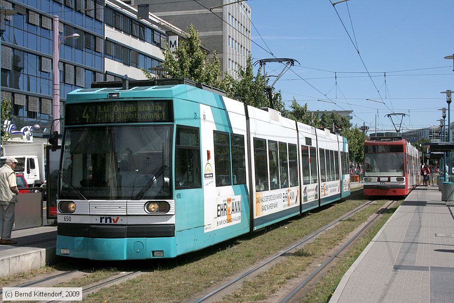 Straßenbahn Mannheim - 650
/ Bild: mvg650_bk0906030007.jpg
