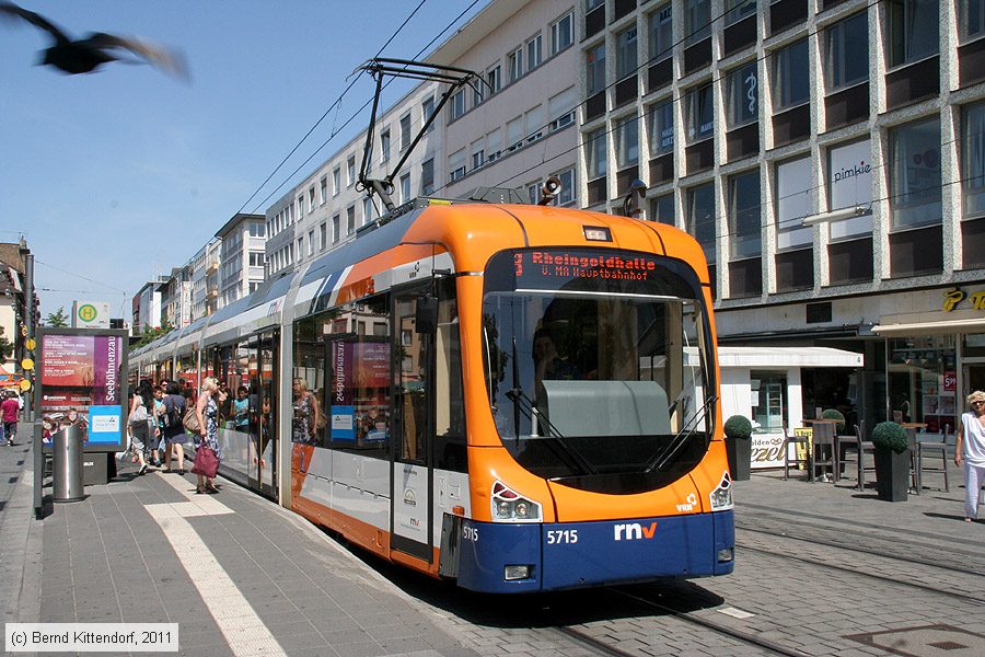 Straßenbahn Mannheim - 5715
/ Bild: rnv5715_bk1106280007.jpg Straßenbahn Mannheim - 5715
/ Bild: rnv5715_bk1106280007.jpg