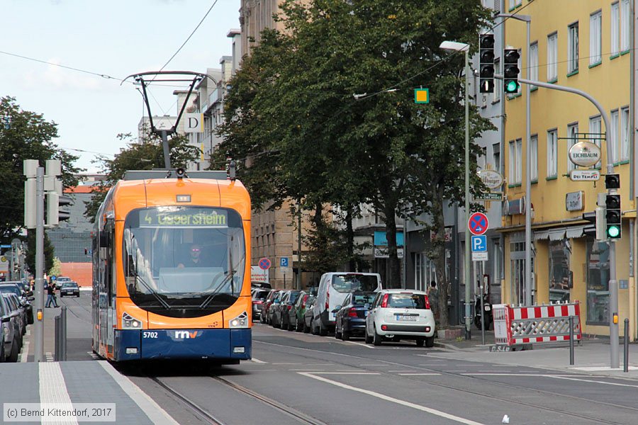 Straßenbahn Mannheim - 5702
/ Bild: rnv5702_bk1708190008.jpg