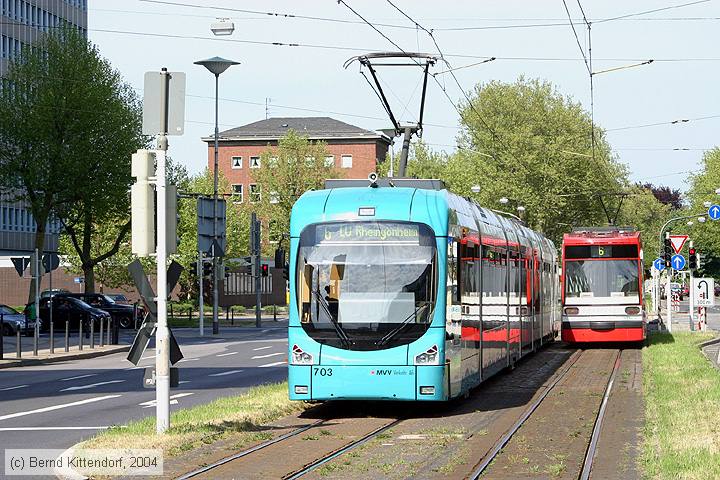 Straßenbahn Mannheim - 703
/ Bild: mvg703_e0003457.jpg