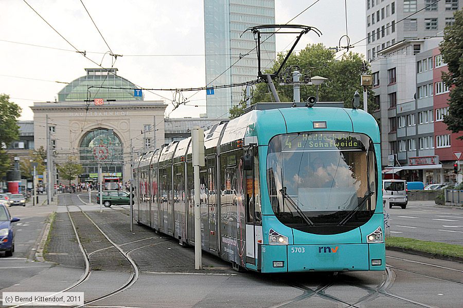 Straßenbahn Mannheim - 5703
/ Bild: rnv5703_bk1108190002.jpg