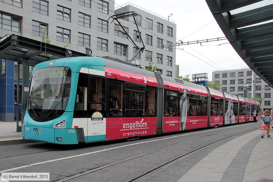 Straßenbahn Mannheim - 5703
/ Bild: rnv5703_bk1306120018.jpg