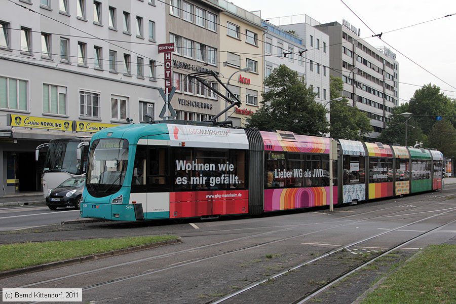 Straßenbahn Mannheim - 5704
/ Bild: rnv5704_bk1108250133.jpg