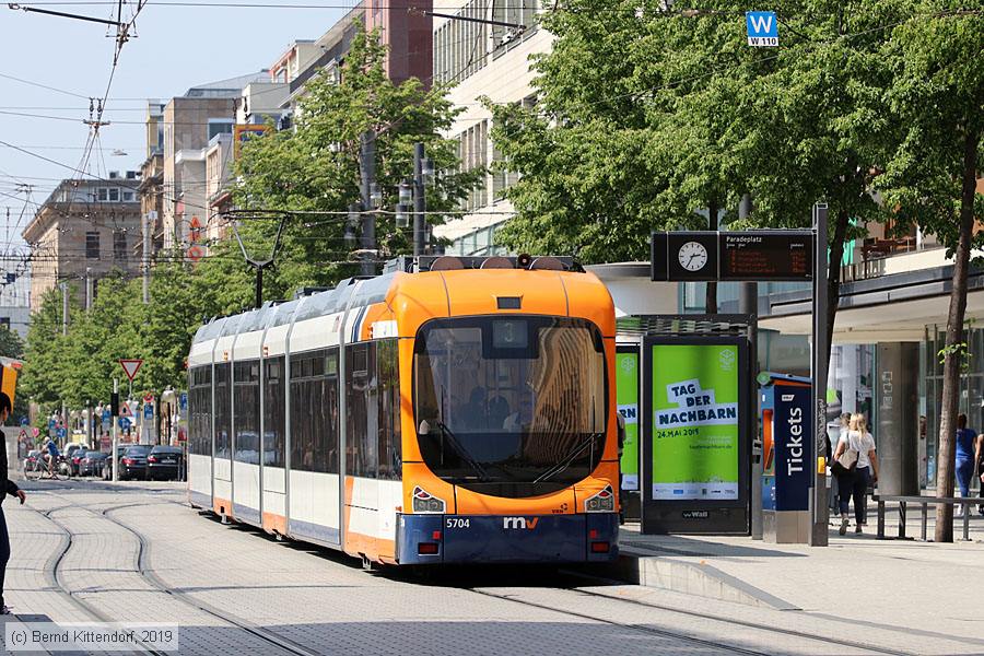 Straßenbahn Mannheim - 5704
/ Bild: rnv5704_bk1905010011.jpg