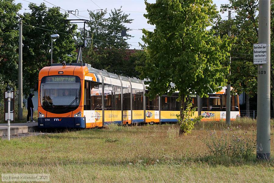 Stra&szlig;enbahn Mannheim - 5704
/ Bild: rnv5704_bk2109210001.jpg