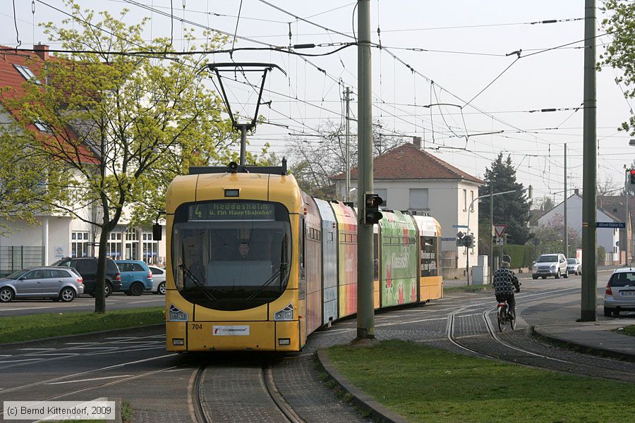 Straßenbahn Mannheim - 704
/ Bild: mvg704_bk0904060001.jpg