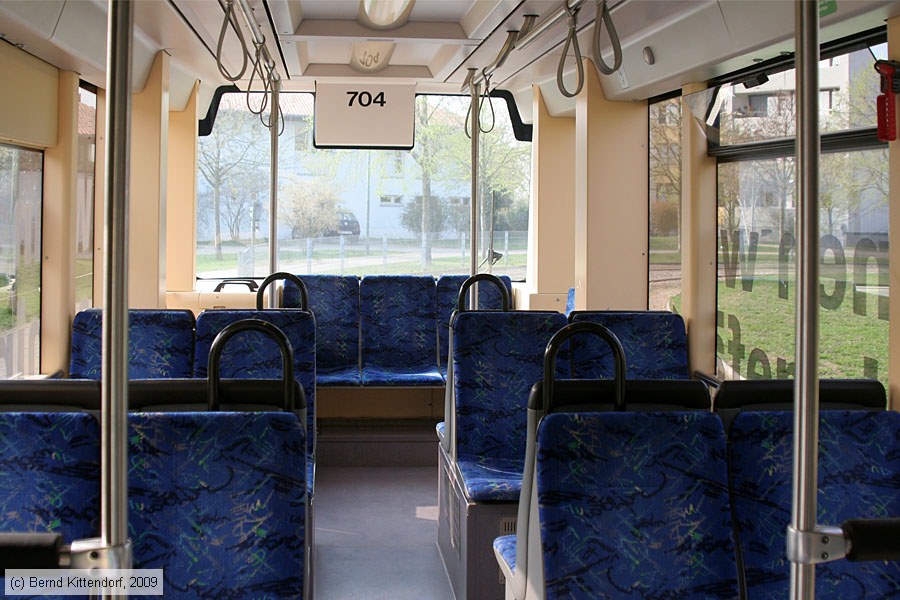 Straßenbahn Mannheim - 704 - Innenansicht
/ Bild: mvg704_bk0904060006.jpg