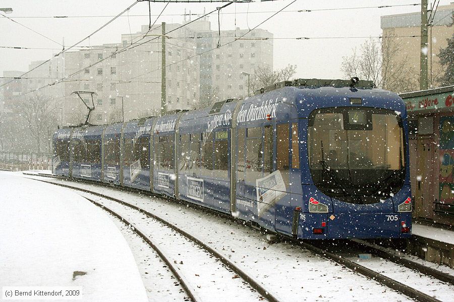 Straßenbahn Mannheim - 705
/ Bild: mvg705_bk0901140010.jpg