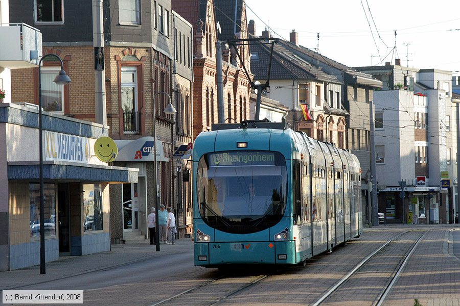 Straßenbahn Mannheim - 706
/ Bild: mvg706_bk0806260006.jpg