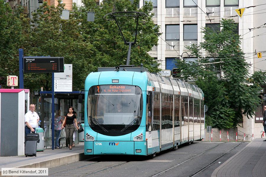 Straßenbahn Mannheim - 5706
/ Bild: rnv5706_bk1106170019.jpg Straßenbahn Mannheim - 5706
/ Bild: rnv5706_bk1106170019.jpg