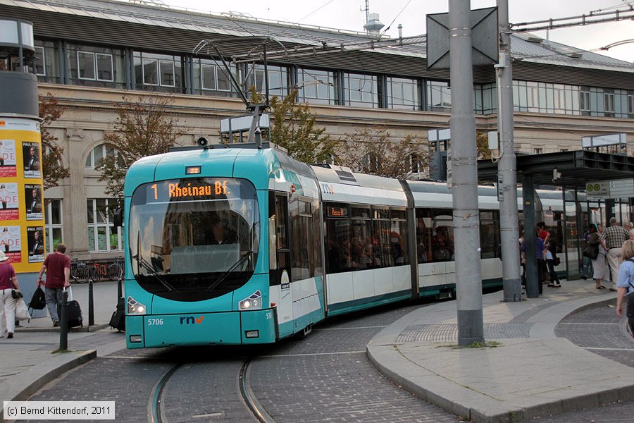 Straßenbahn Mannheim - 5706
/ Bild: rnv5706_bk1108190015.jpg