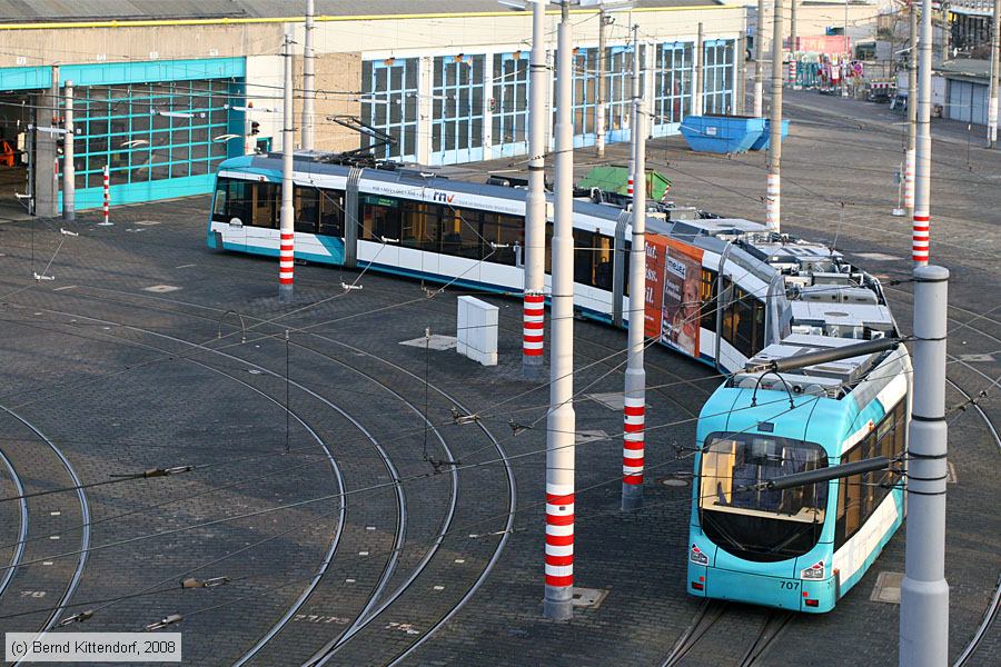 Straßenbahn Mannheim - 707
/ Bild: mvg707_bk0801020037.jpg