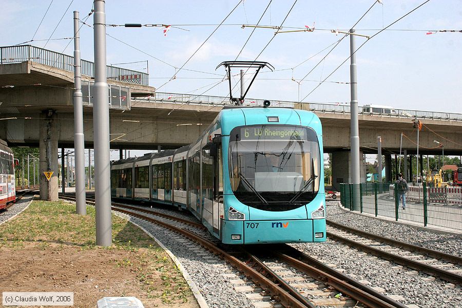 Straßenbahn Mannheim - 707
/ Bild: mvg707_cw0605090016.jpg Straßenbahn Mannheim - 707
/ Bild: mvg707_cw0605090016.jpg