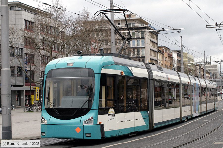 Straßenbahn Mannheim - 708
/ Bild: mvg708_bk0803160006.jpg