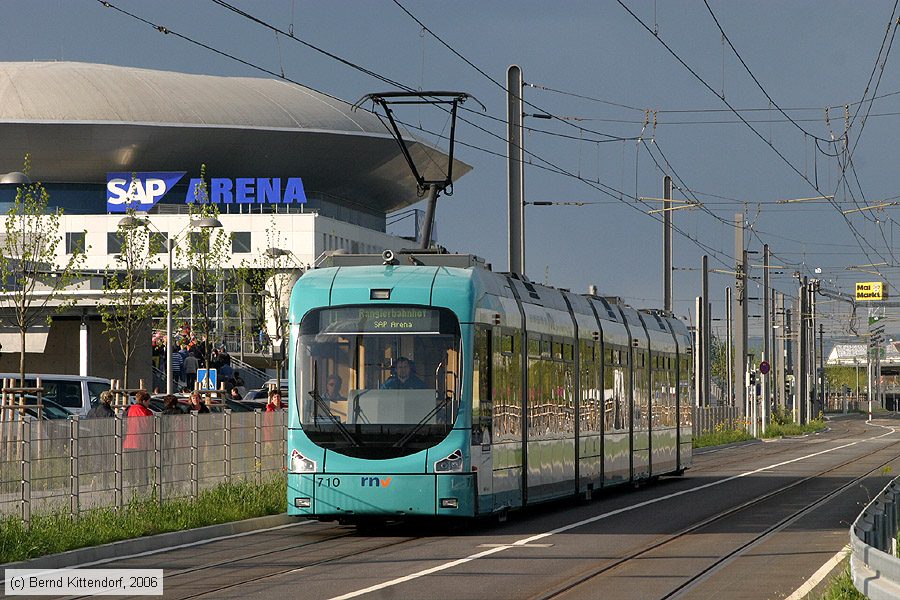 Straßenbahn Mannheim - 710
/ Bild: mvg710_bk0604290171.jpg