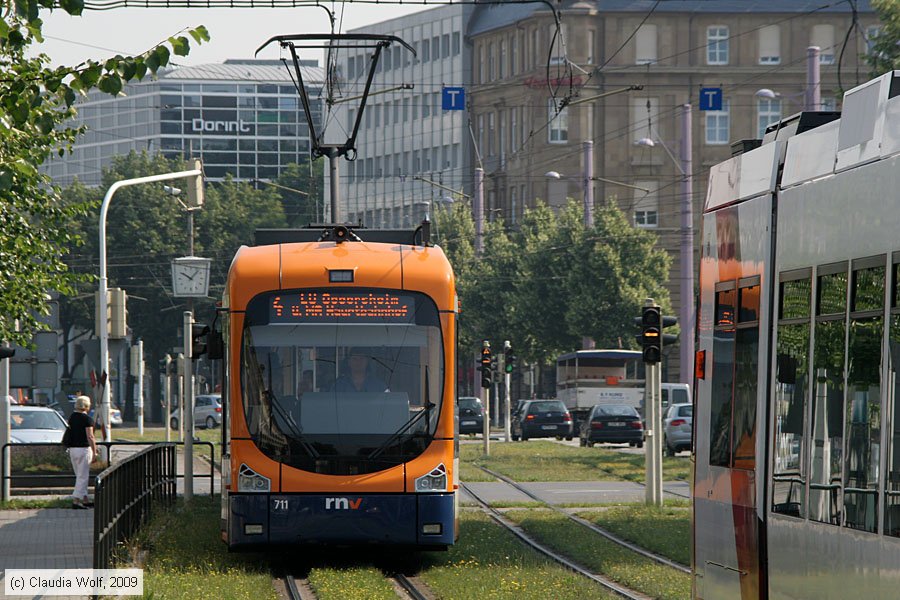 Straßenbahn Mannheim - 711
/ Bild: mvg711_cw0907030014.jpg