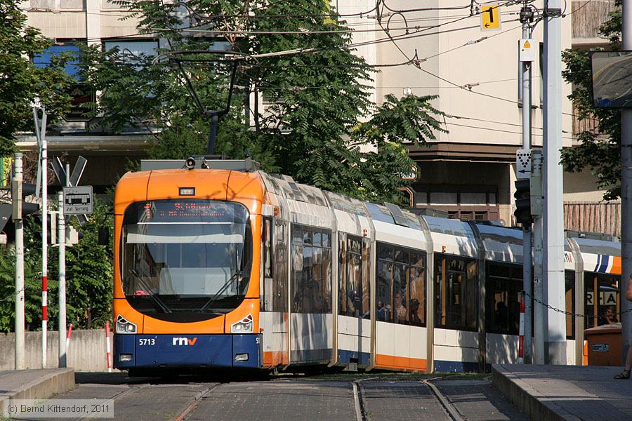 Stra&szlig;enbahn Mannheim - 5713
/ Bild: rnv5713_bk1107110011.jpg