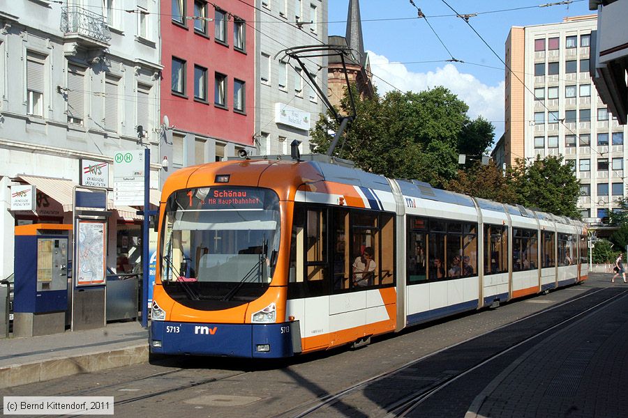 Straßenbahn Mannheim - 5713
/ Bild: rnv5713_bk1107110012.jpg