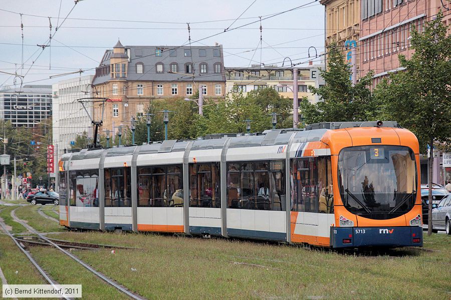 Stra&szlig;enbahn Mannheim - 5713
/ Bild: rnv5713_bk1108190009.jpg