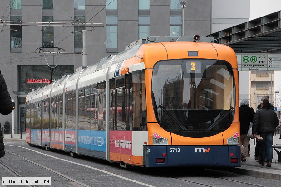 Stra&szlig;enbahn Mannheim - 5713
/ Bild: rnv5713_bk1401250017.jpg