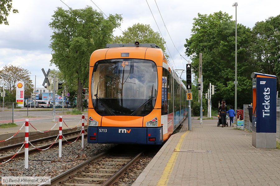 Stra&szlig;enbahn Mannheim - 5713
/ Bild: rnv5713_bk2105200004.jpg