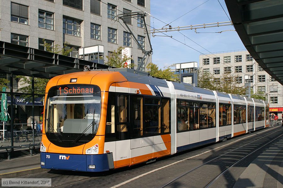Straßenbahn Mannheim - 713
/ Bild: mvg713_bk0707310029.jpg