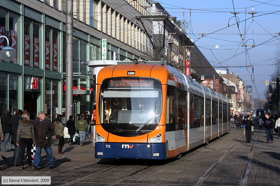 Straßenbahn Mannheim - 713
/ Bild: mvg713_bk0901020002.jpg