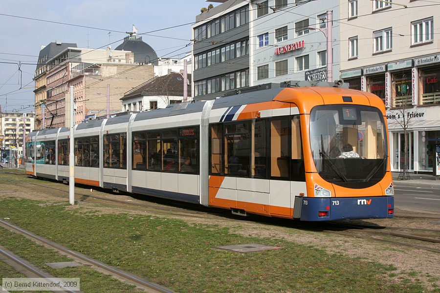 Straßenbahn Mannheim - 713
/ Bild: mvg713_bk0903170005.jpg