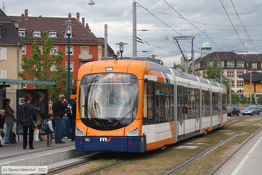 Straßenbahn Mannheim - 762
/ Bild: mvg762_bk0705080087.jpg